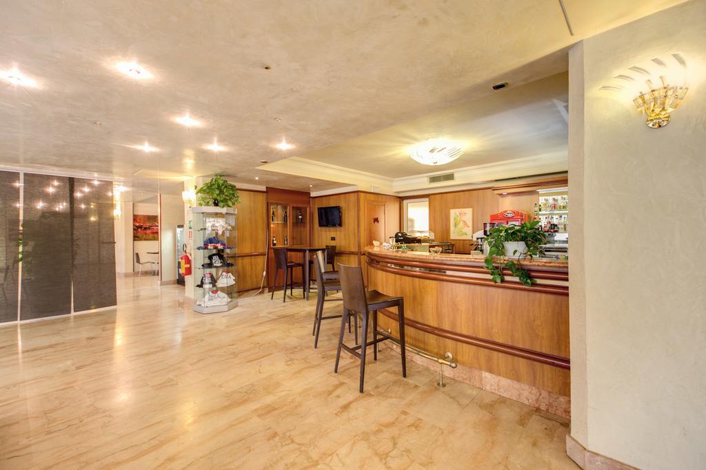 Park Hotel Roma Cassia Extérieur photo